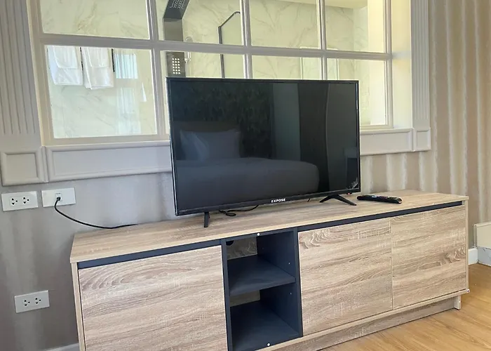 V20 Boutique Jacuzzi