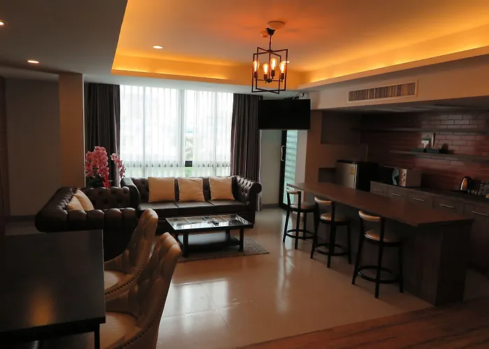 V20 Boutique Jacuzzi 4*